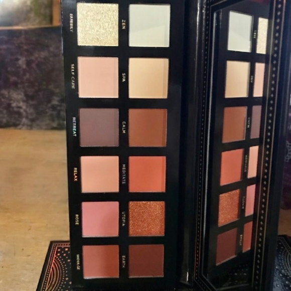 Ace Beaute Serenity Eyeshadow Palette (Limited Edition) *Brand new in box! - Picture 2 of 13